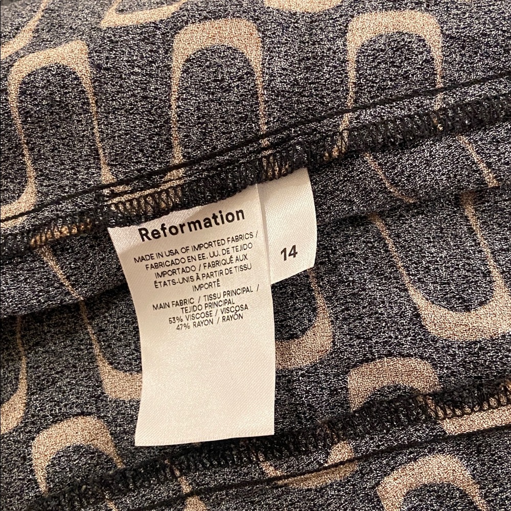 Reformation Sigmund Dress Linguini - Picture 8 of 8